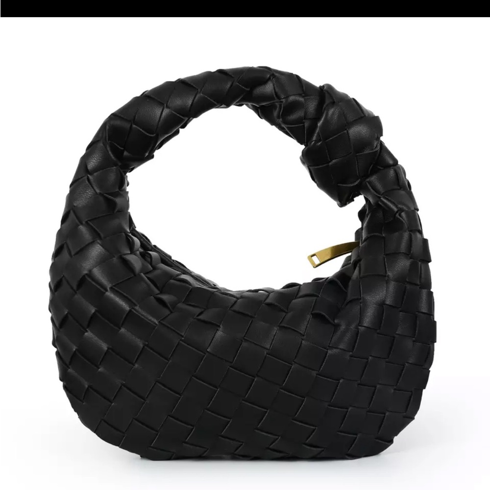 Knotted bag